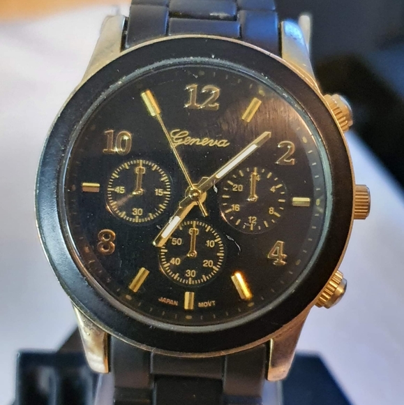 Geneva Platinum Accessories - 🦋5/20$🦋 Geneva Platinum #9245 Black/Goldtone Women's Watch